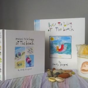 Reasons to be happy at the beach and how to live at the beach books
